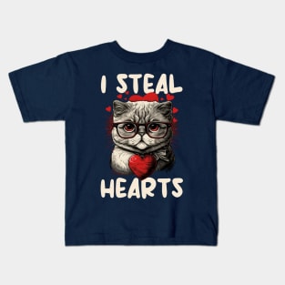 Valentine Gift - I Steal Hearts Funny Cat Saying Kids T-Shirt